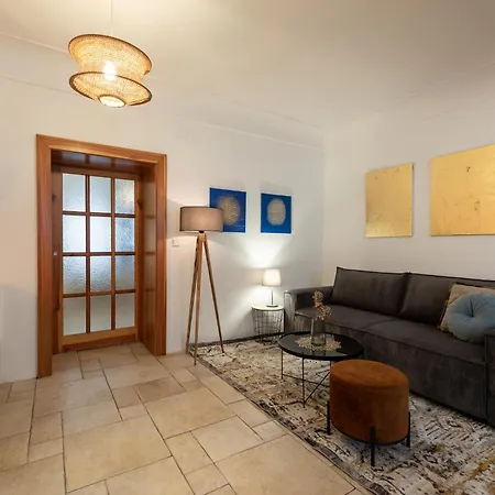 Charming Riverside Moments From Charles Bridge By Easybnb Premium Appartement *